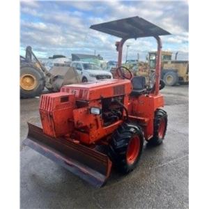 2002 Ditch Witch
3700DD Trencher